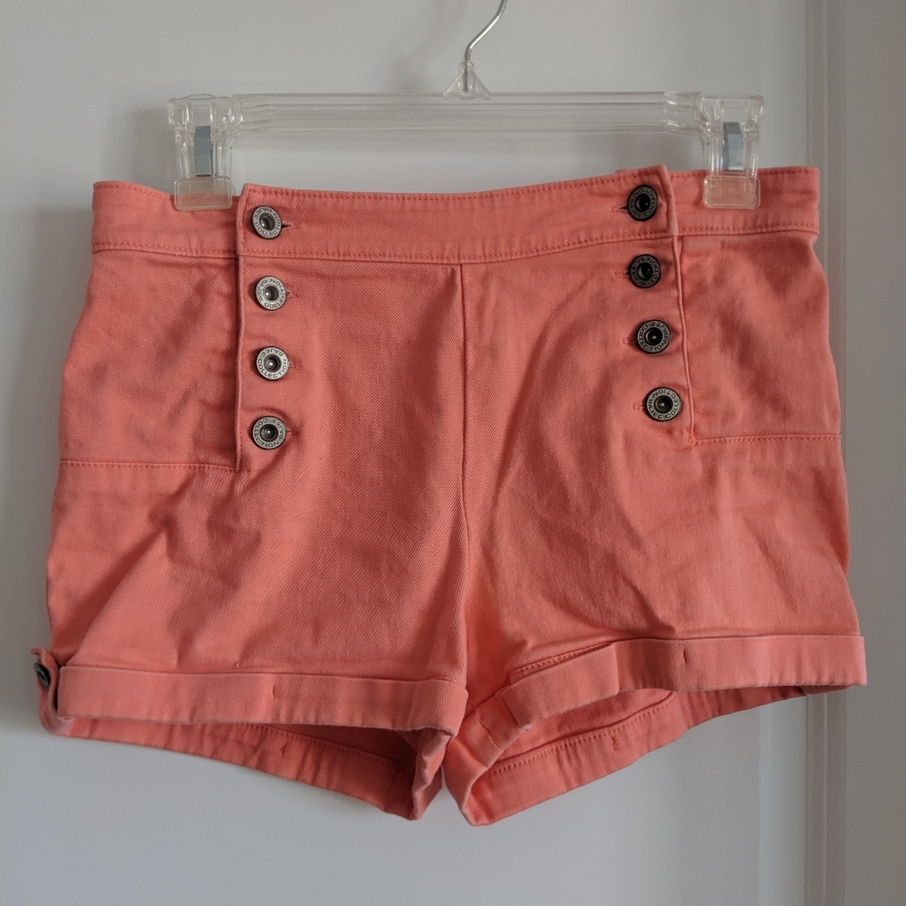 Coral high waisted multi button shorts